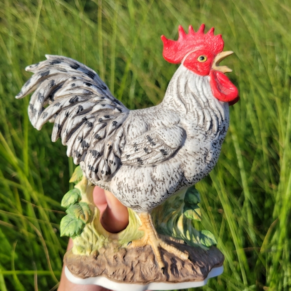 Lefton Vintage Rooster Figurine 03477 Handpainted ~ Taiwan ~Farmhouse ~ Cute! - Picture 3 of 16